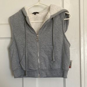 2 brand new warm ! Short sweater